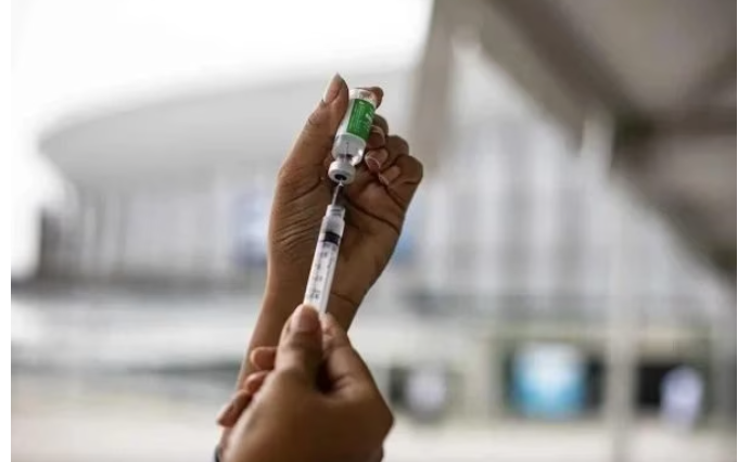 Cidade paulista suspende vacinação após parada cardíaca em criança