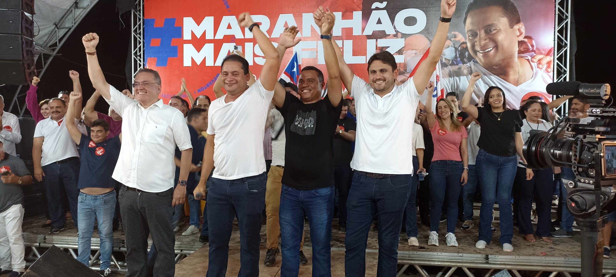 Humberto de Campos, reúne centenas pessoas no “Maranhão Mais Feliz”