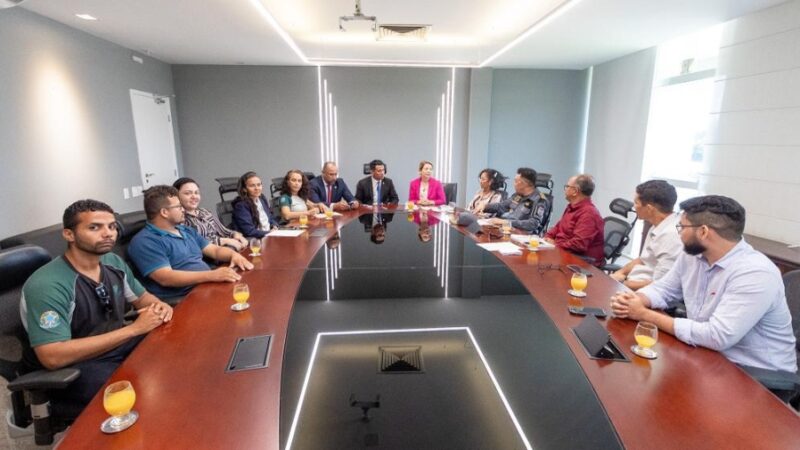 O despertar do turismo no Maranhão, Iracema Vale discute investimentos para o turismo nos Lençóis Maranhenses com Socorro Araújo e representantes do setor
