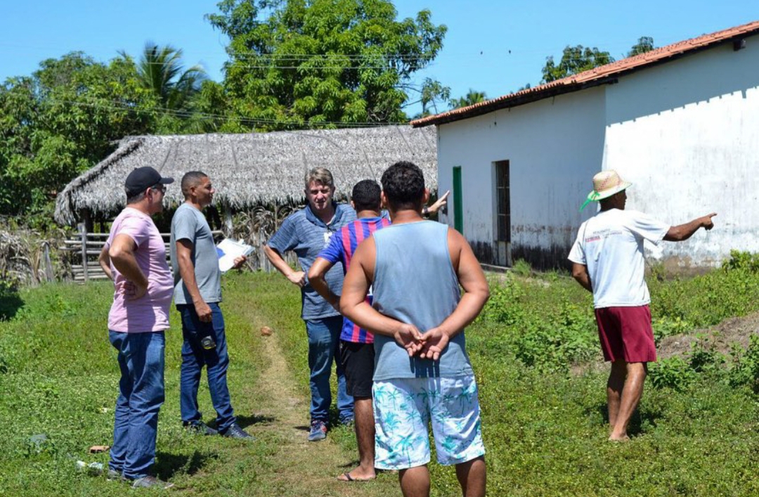 Prefeito Wallas Rocha firma parceria para construção de Cisternas Escolares; 12 escolas da zona rural serão atendidas
