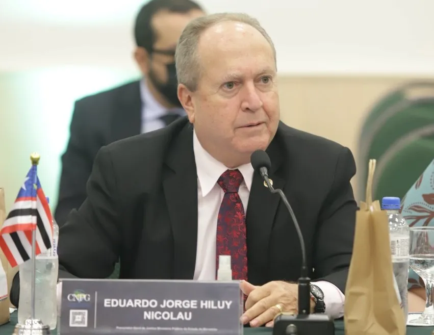 Antigo chefe do MPMA Eduardo Nicolau entra na disputa para retomar o comando da instituição