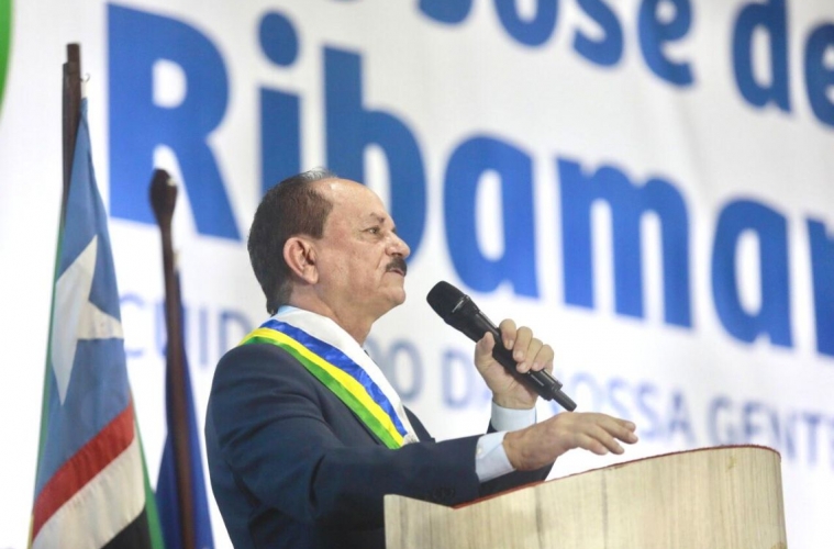 Para a Justiça, campanha em outdoor contra Dr. Julinho extrapolou limites da crítica política